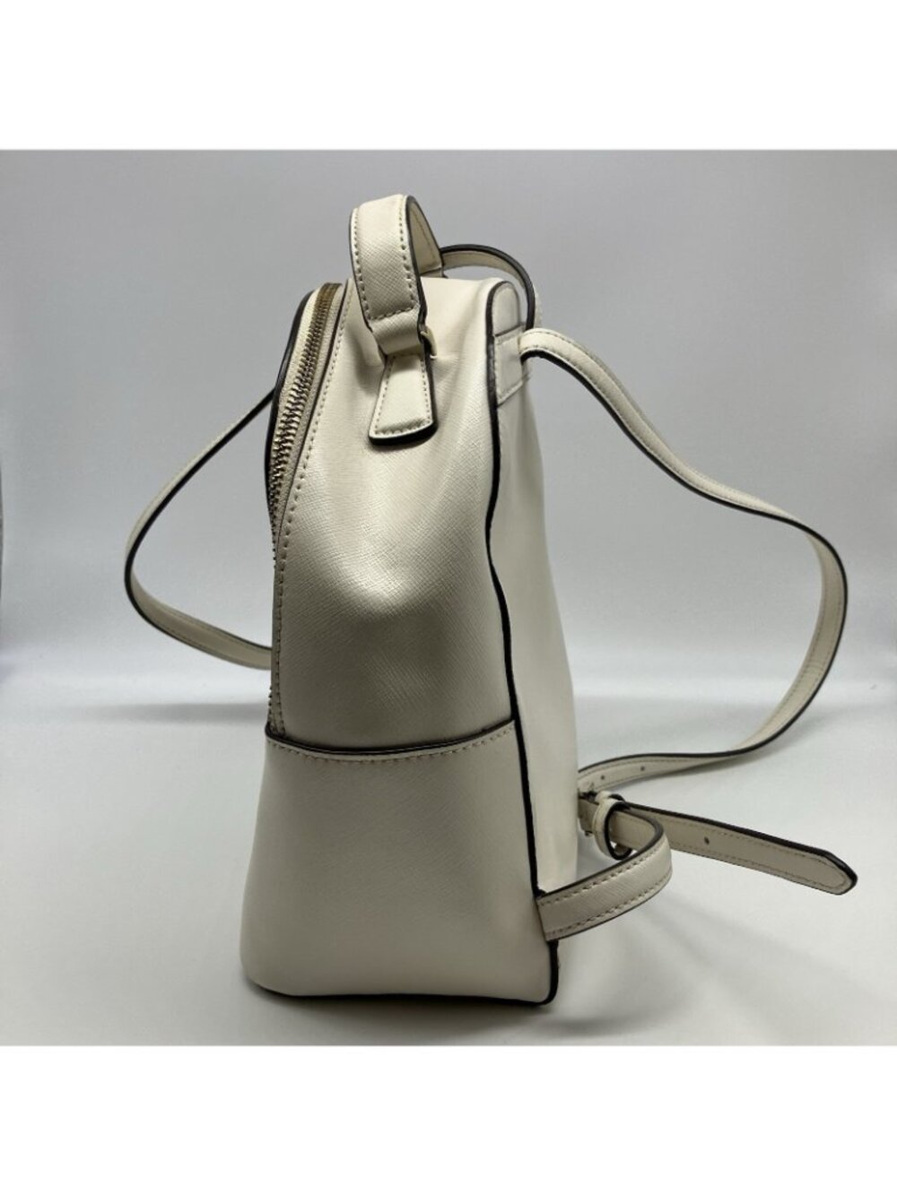 Kate Spade New York Cream Leather Mini Backpack Bag Purse 9x8x4 - S1 - Picture 2 of 7